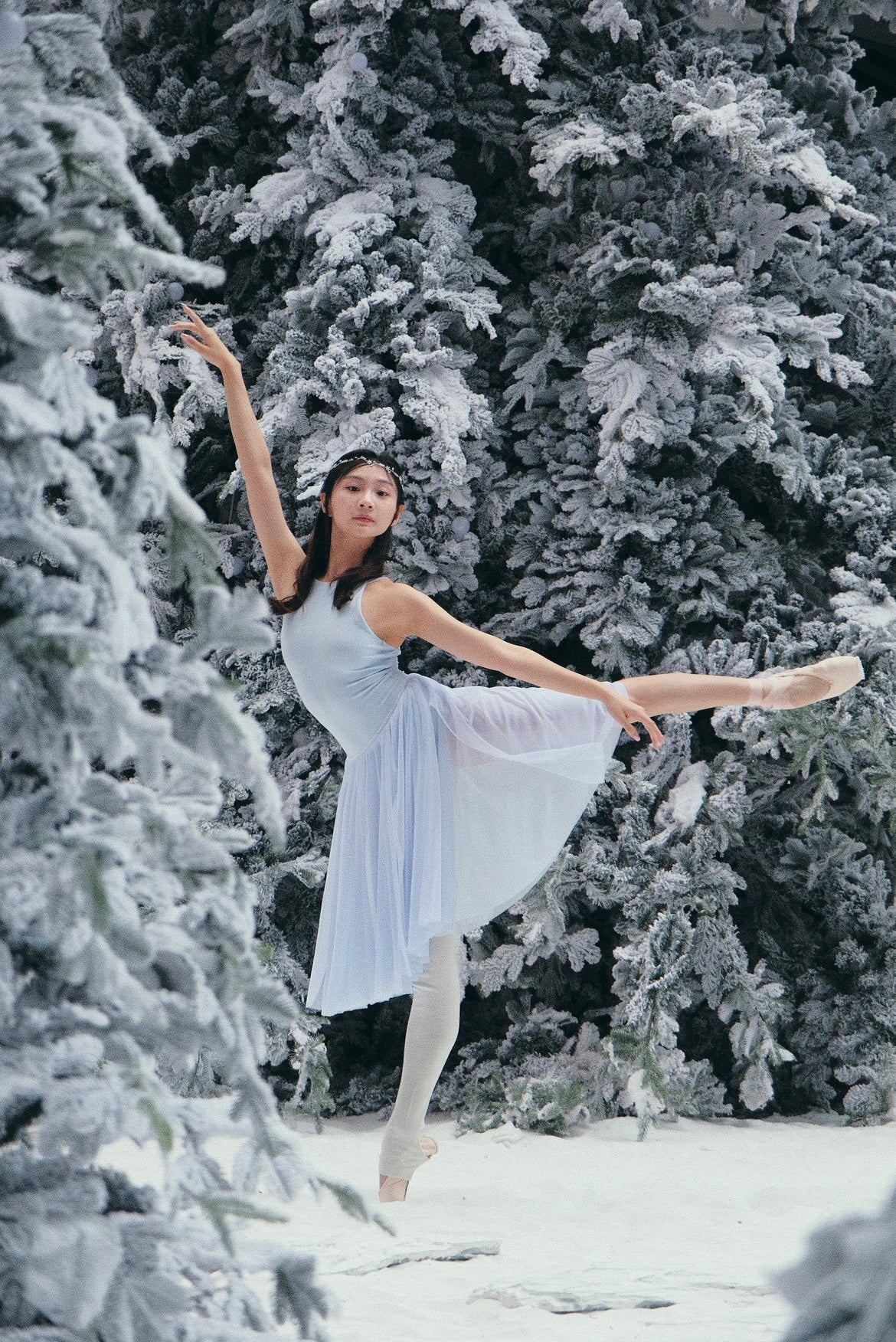 「No.8」Halter Neck Cutaway Shoulder Leotard features high-cut leg design enhances and elongates dances' proportions.