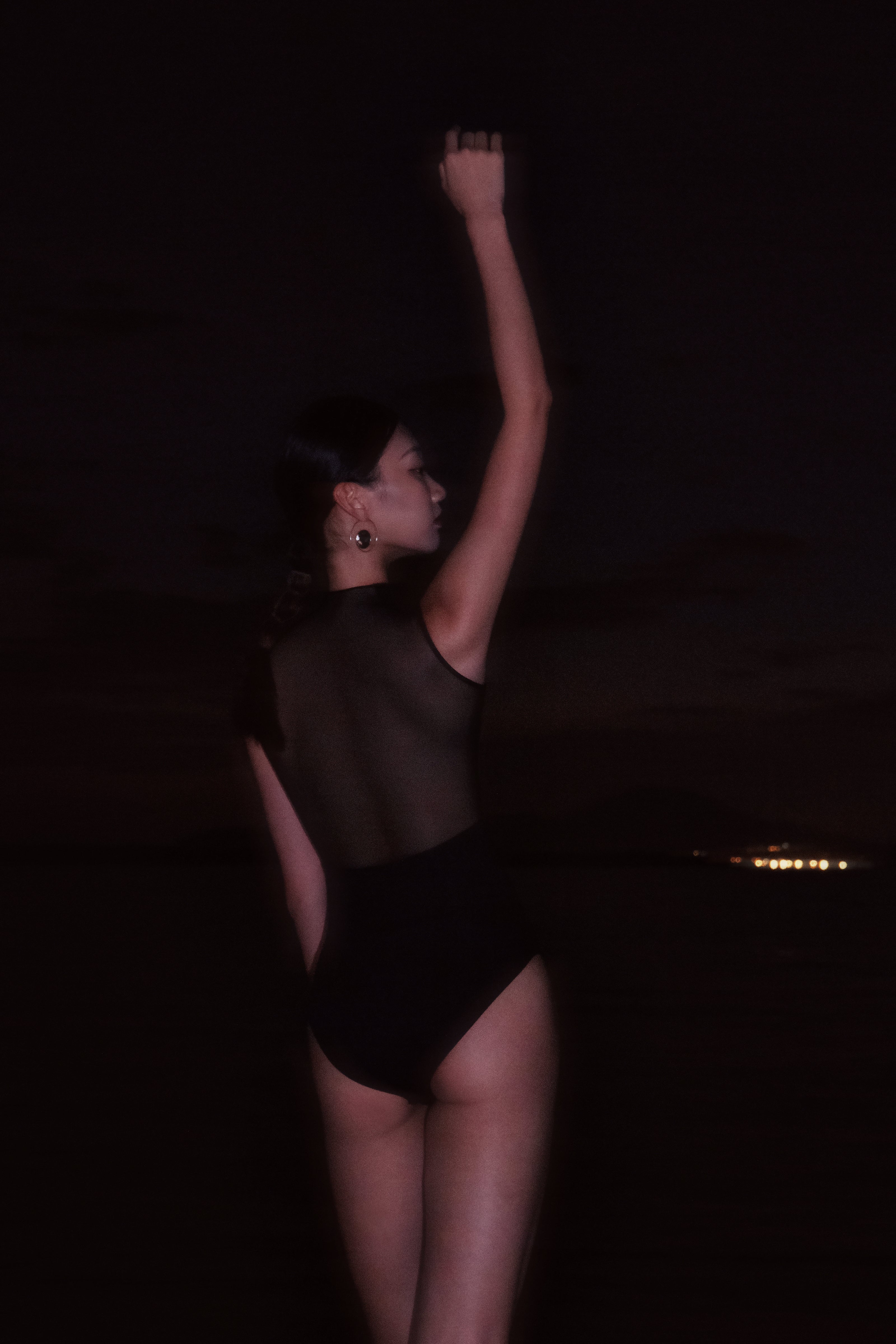 Full Moon High-Collar Leotard – dancing ripple