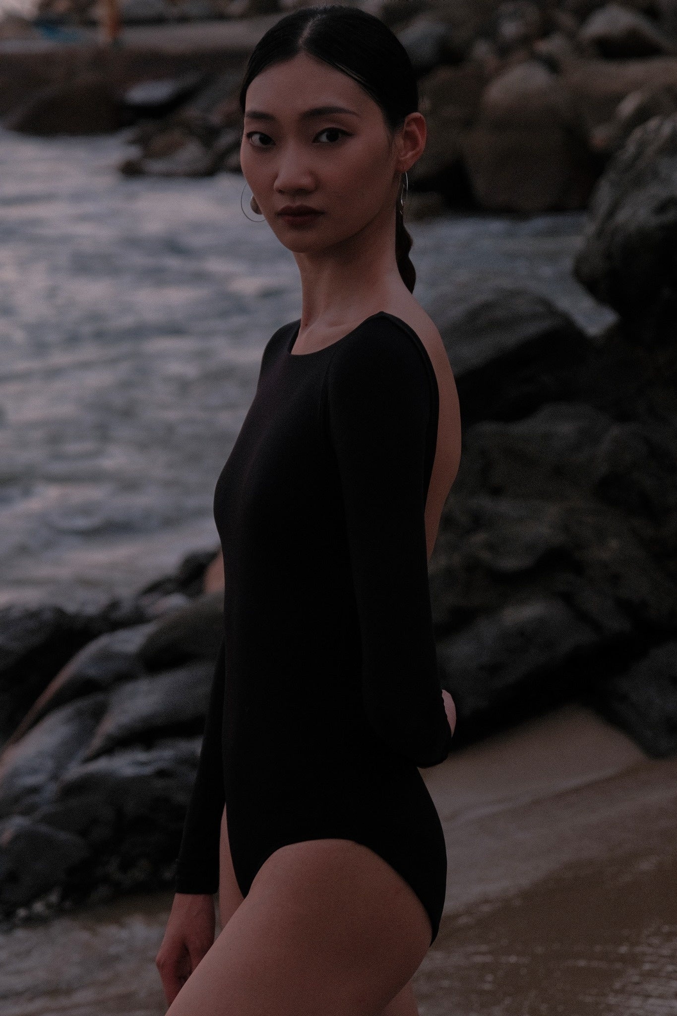 New Moon Wide Boatneck Long Sleeve Leotard is crafted with eco-friendly and sustainable fabric for ultra-soft, second-skin feel for the skins