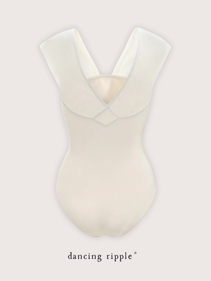 「No.10」Mesh Cross-collar Leotard product detail photo showing the back design 
