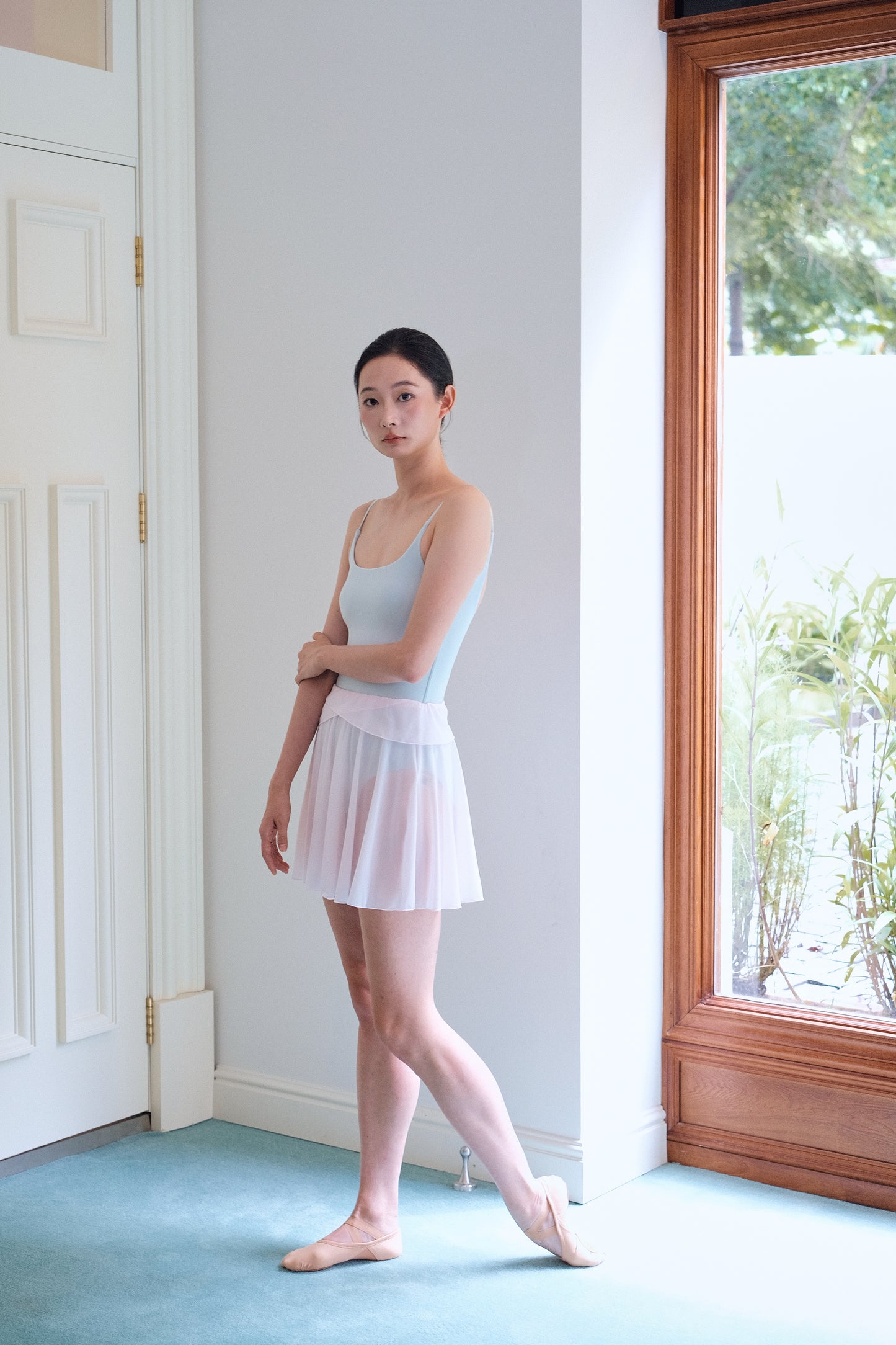 Twin-petal Skirt mini features elastic waistband for easy wear, making it perfect for dance practices and rehearsals
