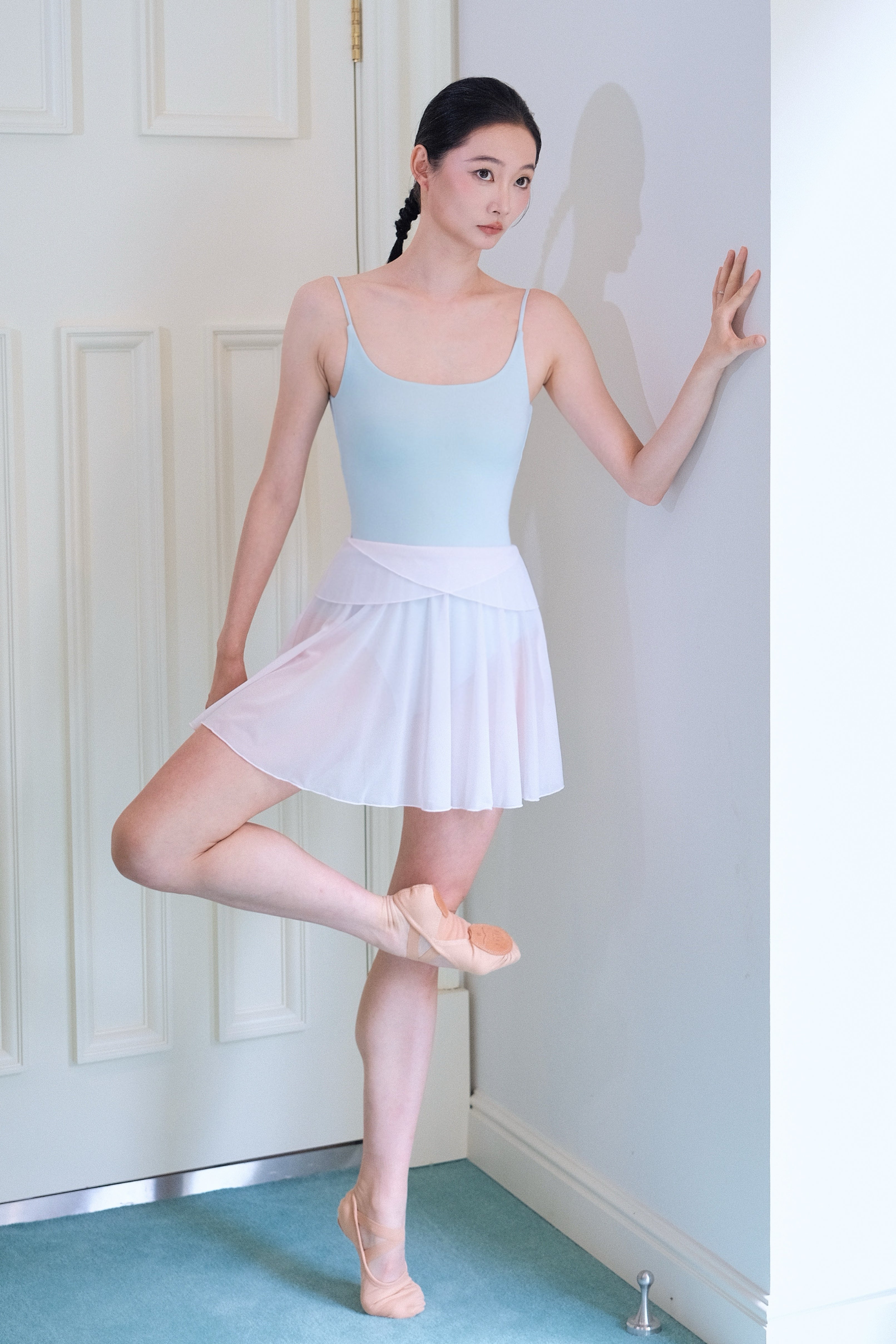 Twin-petal Skirt is lightweight and ultra-soft with 360-degree flared hem for dance class